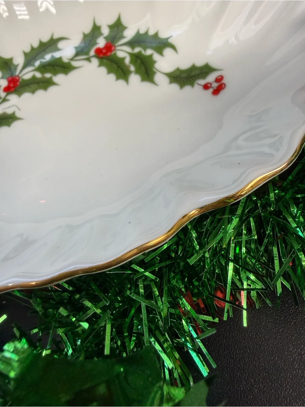 Vintage Ruffled Candy Dish Holiday Holly - White with Green & Red made in Japan